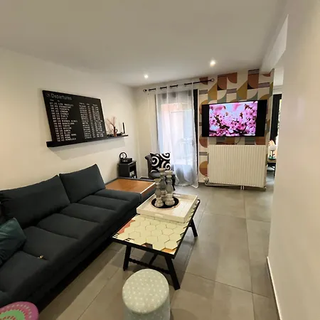 Holiday home Station House - Maison Entre Disneyland Et Paris Roissy-en-Brie